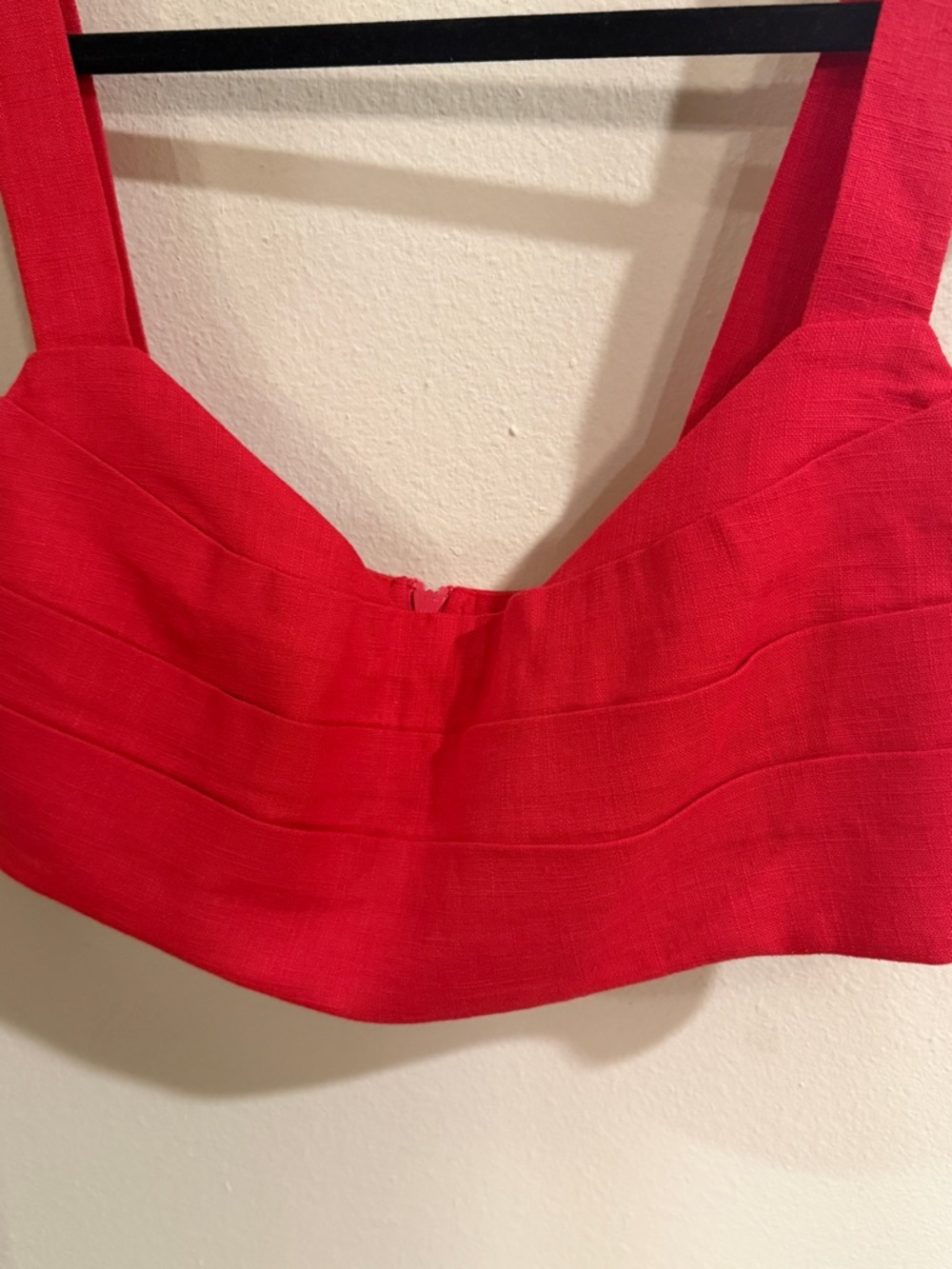 Structured Red Bustier Crop Top - Picture 5 of 6